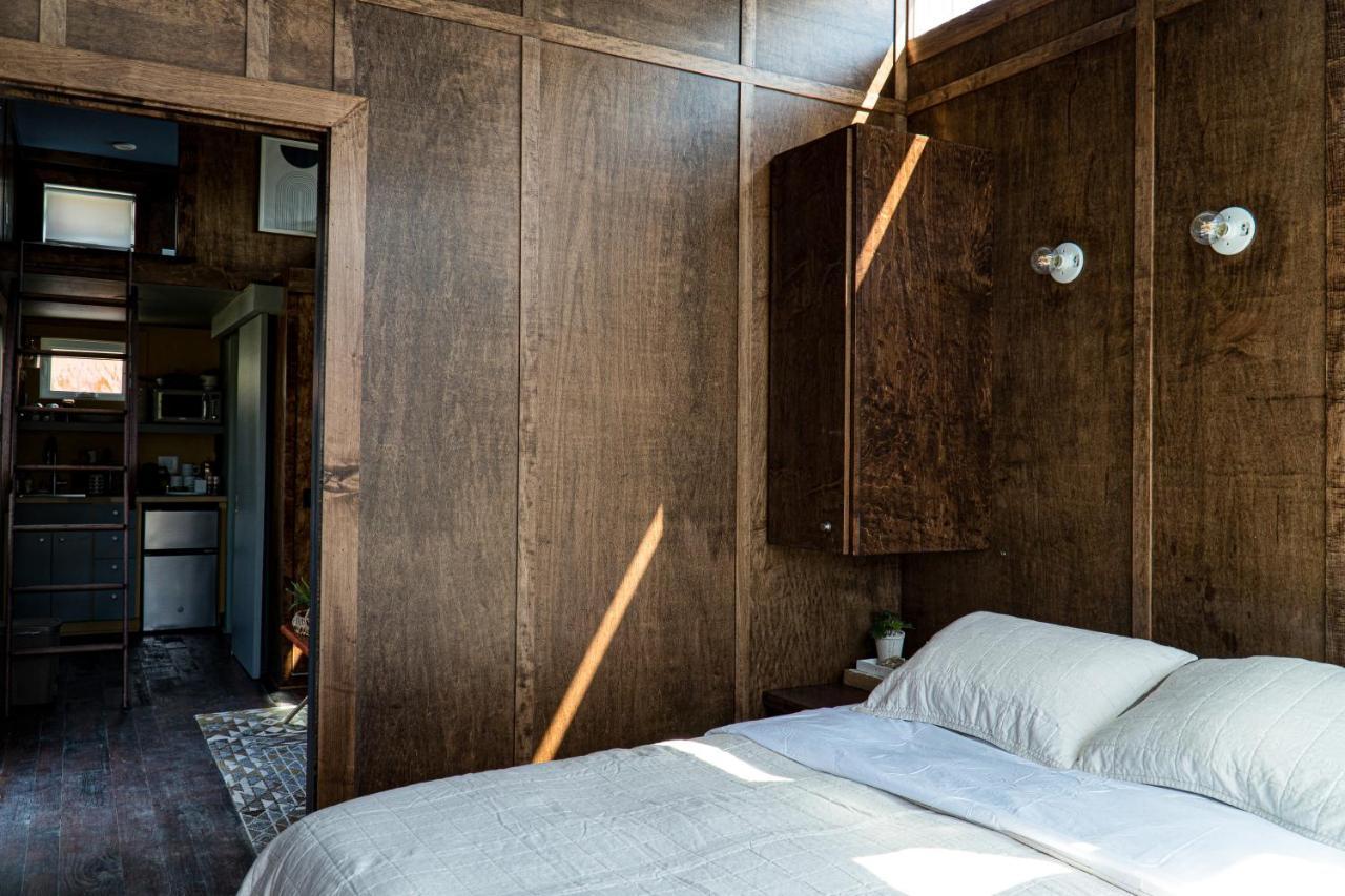 Ironwood Grove, Tiny House Hotel Nashville Eksteriør billede